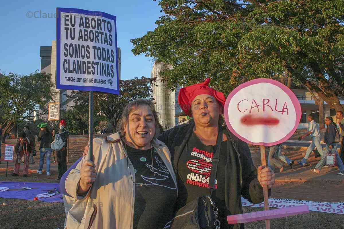 MANIFESTAÇÃO PELA LEGALIZAÇÃO DO ABORTO