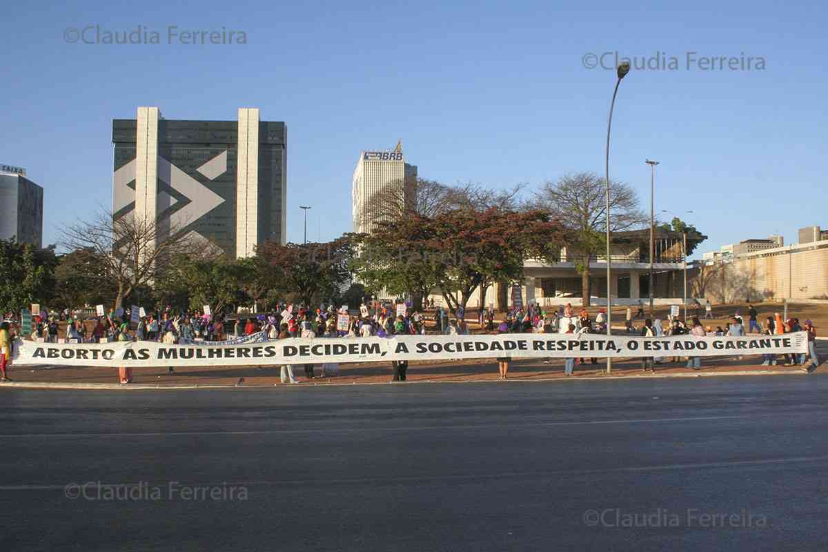 MANIFESTAÇÃO PELA LEGALIZAÇÃO DO ABORTO