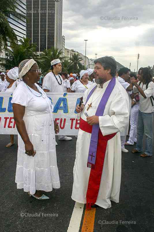 CAMINHADA EM DEFESA DA LIBERDADE RELIGIOSA 