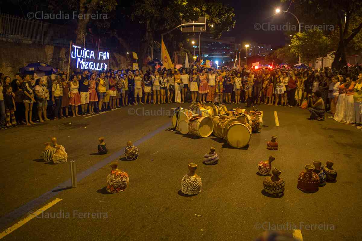 MARCHA TAMBORES POR MARIELLE E ANDERSON, 1 MÊS DE LUTA