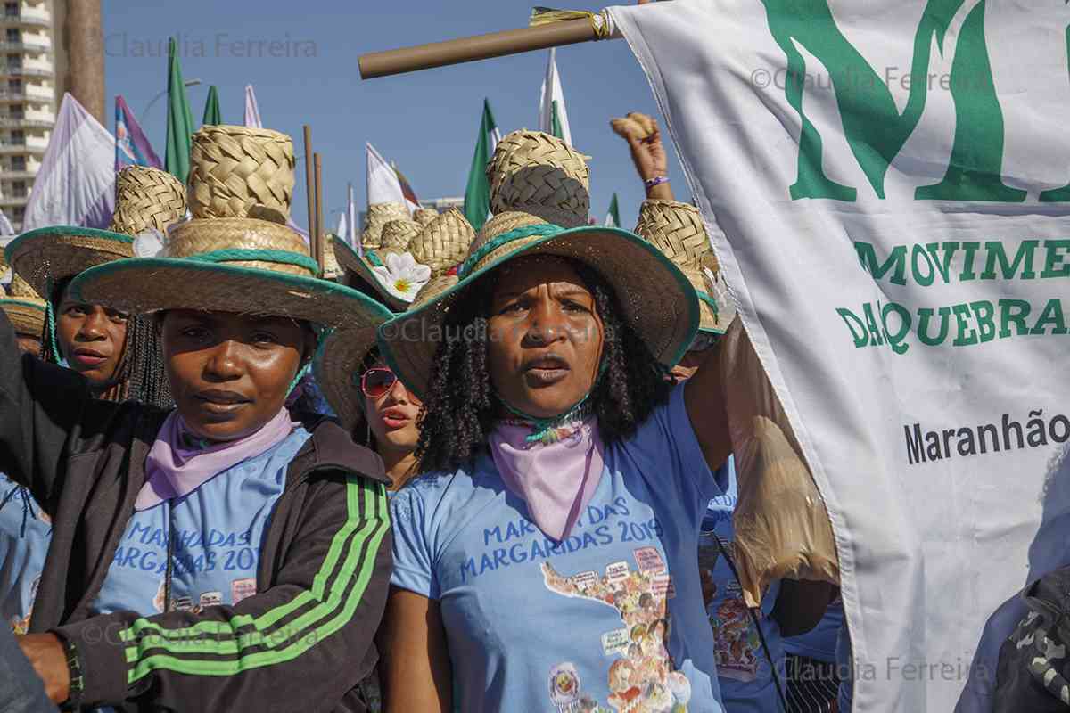 MARCHA DAS MARGARIDAS 