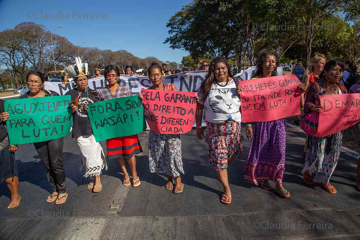 I MARCHA DAS MULHERES INDÍGENAS