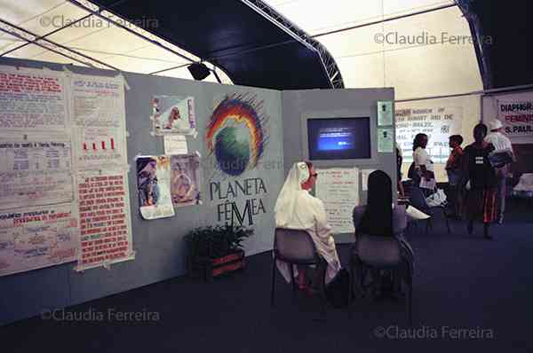 Conferência das Nações Unidas sobre Meio Ambiente e Desenvolvimento, Rio 92, Fórum Global. Planeta Fêmea.