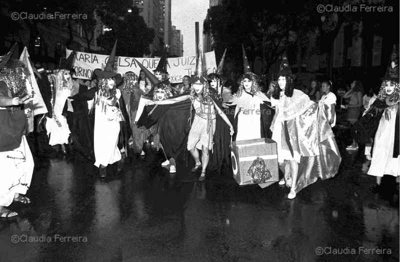 Passeata do Dia Internacional da Mulher, 8 de Março.