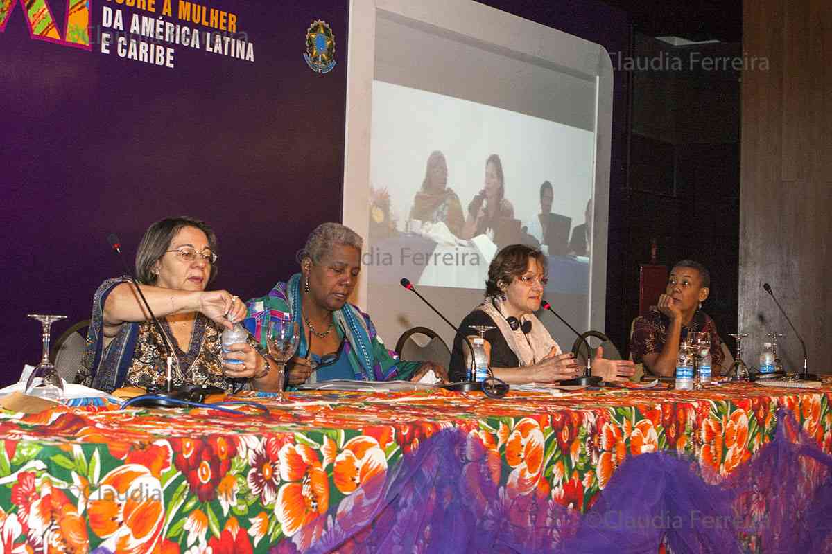 FORO DE ONGs FEMINISTAS LATINO-AMERICANAS E CARIBENHAS - CEPAL